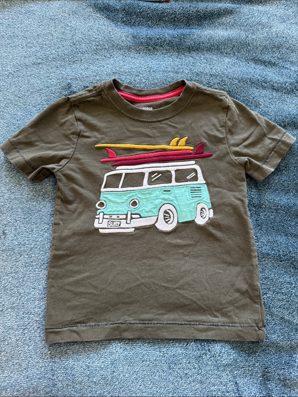 Gymboree Olive Tee with Teal Surf Van and Red-Yellow Boards